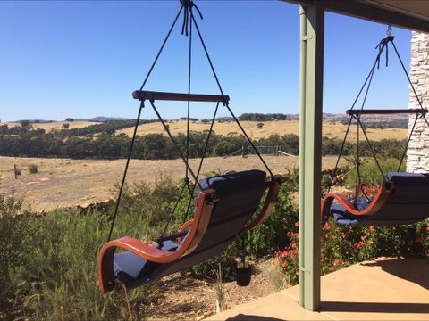 Heathcote Views Bed & Breakfast - Sydney Tourism 1