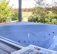 A Way to Relax at Welcome Springs Country Stays - Sydney Tourism