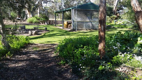 Padthaway Caravan Park - Sydney Tourism 4