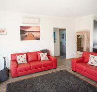 RED FIN part of BLUE FIN HOLIDAY HOMES - Sydney Tourism