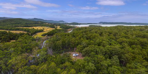 Saintys Creek Cottage - Sydney Tourism 0