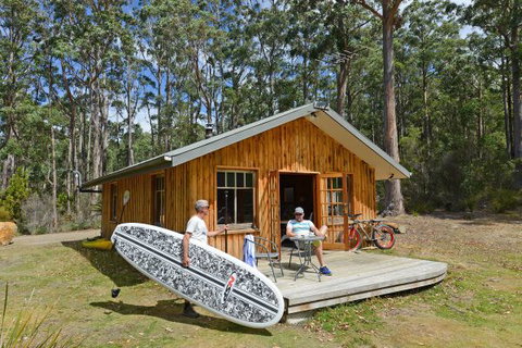 Saintys Creek Cottage - Sydney Tourism 5