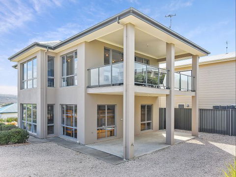 BEAUMONT HOUSE - Sydney Tourism 1