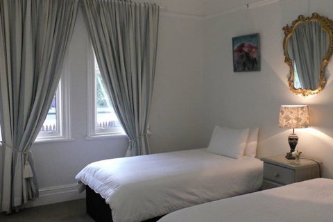 Cadogan Central Luxury - Sydney Tourism 5