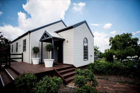 Crowne Plaza Hawkesbury Valley - Sydney Tourism 13