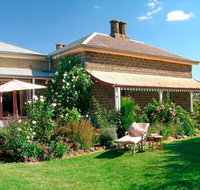 Lochinver Farm Homestead and Cottages - Sydney Tourism