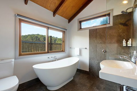 Tanja Lagoon Camp - Sydney Tourism 4