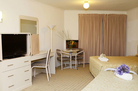 Motel 10 - Sydney Tourism 3