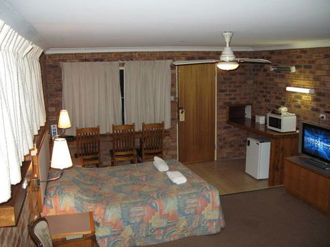 Beach Drive Motel - Sydney Tourism 6