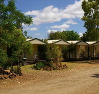 Bedrock Village Caravan Park - Sydney Tourism
