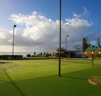 Breakers North - Absolute Beach Front Holiday Apartments - Sydney Tourism