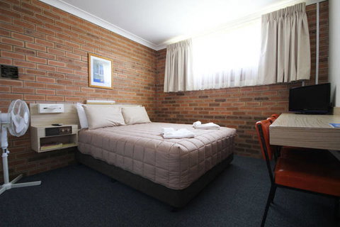 Buckaroo Motor Inn - Sydney Tourism 0