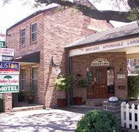 Cedar Lodge Motel - Sydney Tourism