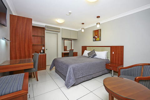Comfort Inn And Suites Burwood - Sydney Tourism 0
