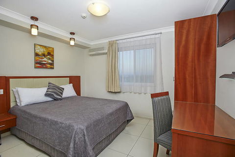 Comfort Inn And Suites Burwood - Sydney Tourism 5