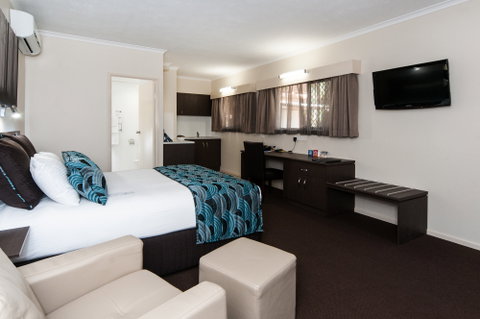 Comfort Inn & Suites Robertson Gardens - Sydney Tourism 6