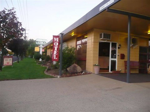 Cootamundra Gardens Motel - Sydney Tourism 4