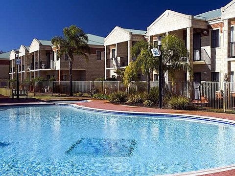 Country Comfort Inter City Hotel & Apartments - Sydney Tourism 0