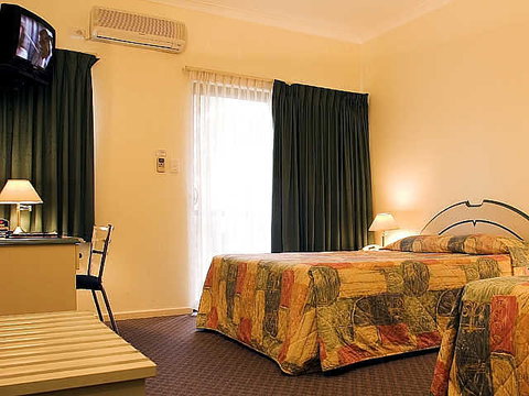 Country Comfort Inter City Hotel & Apartments - Sydney Tourism 1