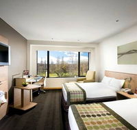 Crowne Plaza Canberra - Sydney Tourism