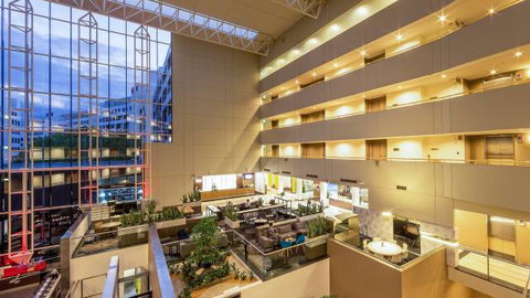 Crowne Plaza Canberra - Sydney Tourism 9