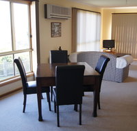 Meredith Place - Sydney Tourism