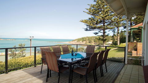 Lauriston - Sydney Tourism 0