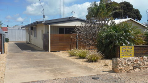 Moonta Bay Retreat - Sydney Tourism 0