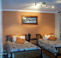 Elm Cottage - Sydney Tourism