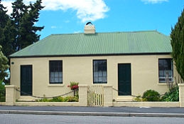 Gaol House Cottages - Sydney Tourism 0