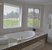 Ghost Riders Vineyard Lodge - Sydney Tourism