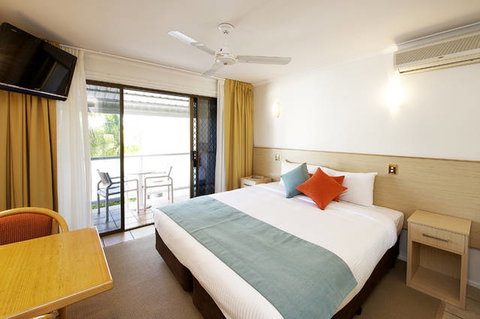 Lord Byron Resort - Sydney Tourism 0
