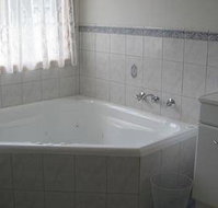 Macburn Self Contained Cottages Dog Friendly - Sydney Tourism