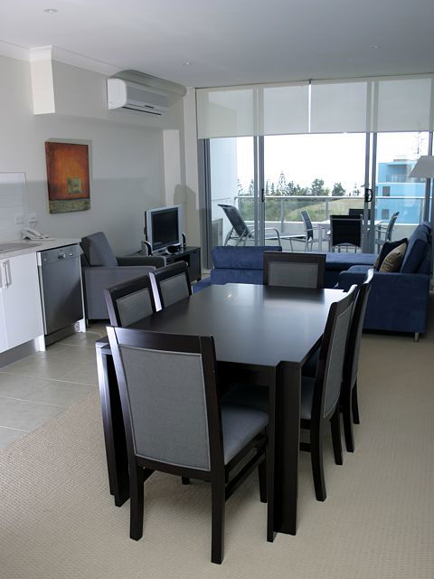 Macquarie Waters Boutique Apartment Hotel - Sydney Tourism 1