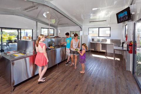 Nambucca River Tourist Park - Sydney Tourism 12