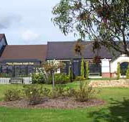 Mick O'Sheas Irish Pub Motel - Sydney Tourism