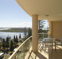 Northpoint Apartments - Sydney Tourism