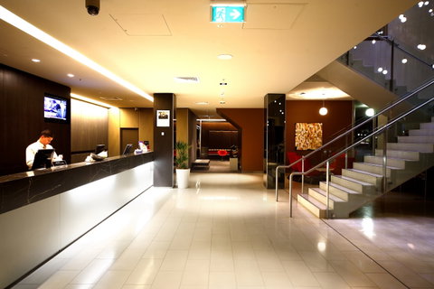 Novotel Canberra - Sydney Tourism 0