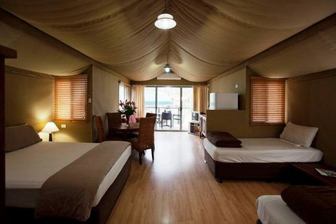 NRMA Ocean Beach Holiday Park - Sydney Tourism 4