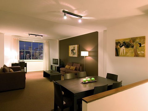 Oaks Goldsbrough Apartments - Sydney Tourism 1