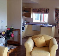 Poinciana Cottages - Sydney Tourism
