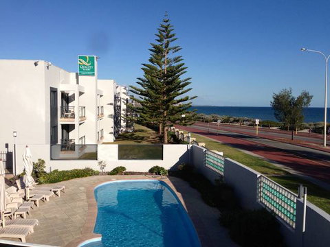 Quality Resort Sorrento Beach - Sydney Tourism 6