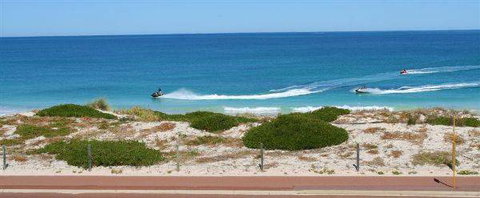 Quality Resort Sorrento Beach - Sydney Tourism 14