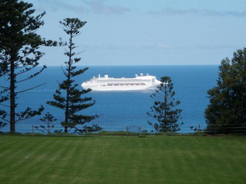 Rocky Point Lodge - Sydney Tourism 4