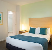 Sandy Point Beach Resort - Sydney Tourism