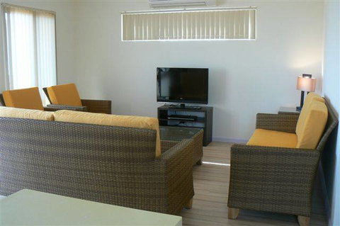 Seaspray Beach Holiday Park - Sydney Tourism 6