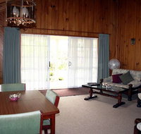 Shiralee Executive Cottages - Sydney Tourism