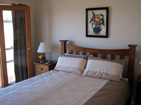 Strath Valley View B And B - Sydney Tourism 2