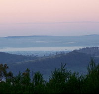The Retreat Bushland Lodge - Sydney Tourism