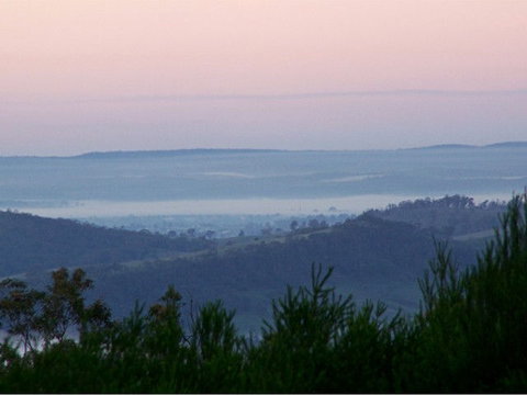 The Retreat Bushland Lodge - Sydney Tourism 0